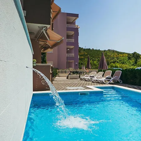 Family-friendly With Swimming Pool Promajna, Makarska - 6849 *