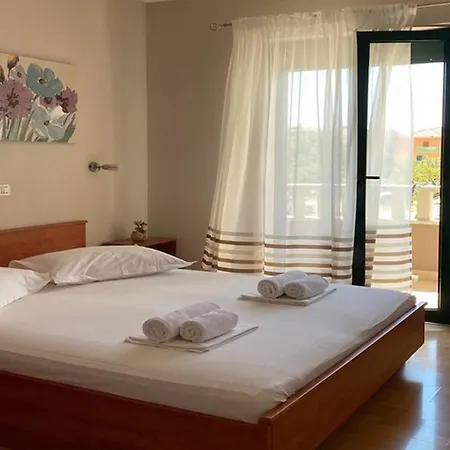 Family-friendly With Swimming Pool Promajna, Makarska - 6849 Appartamento *