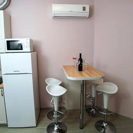 Family-friendly With Swimming Pool Promajna, Makarska - 6849 Appartamento *