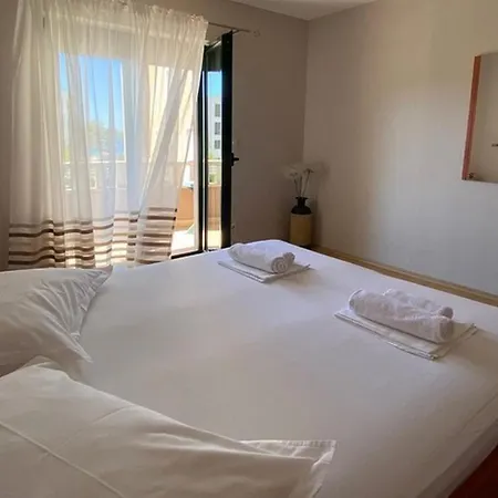 Family-friendly With Swimming Pool Promajna, Makarska - 6849 Appartamento Promajna